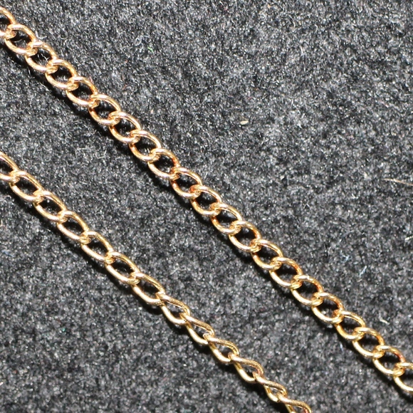 12KGF Yellow Gold Filled Chain, faux Pearl Pendant - Picture 6 of 8